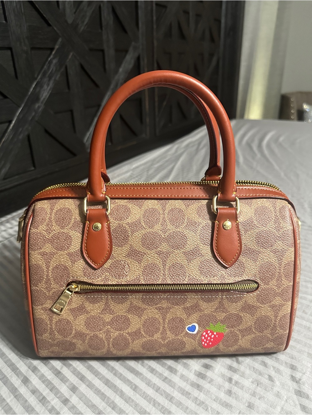 COACH Sticker Print Rowan & Matching Wrislet - Picture 3 of 15